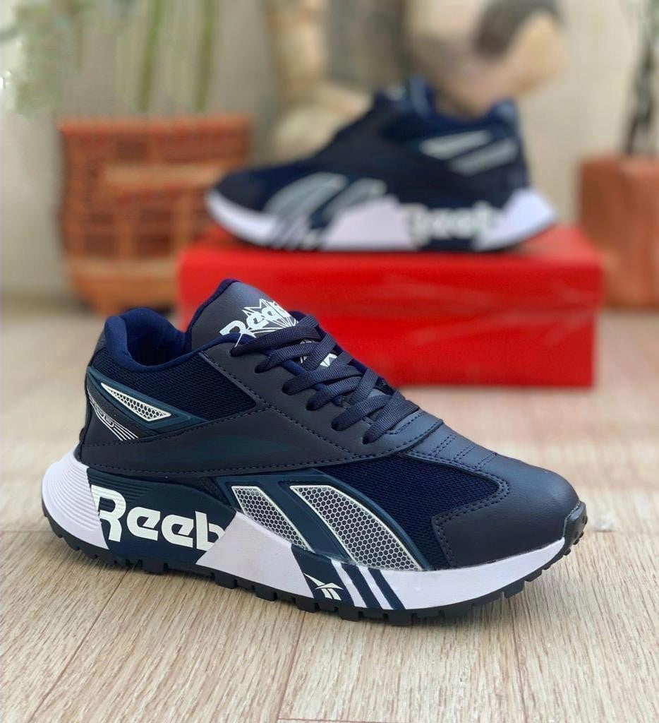 👟🔥 ¡RENUEVA TU ESTILO CON REEBOK